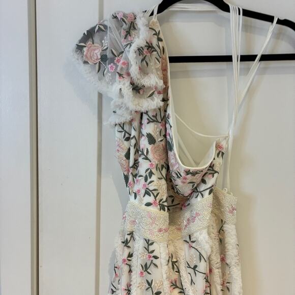 NWT Mac Duggal Cream Floral Embroidered One Shoulder Maxi Dress Sz 8 - Picture 5 of 13